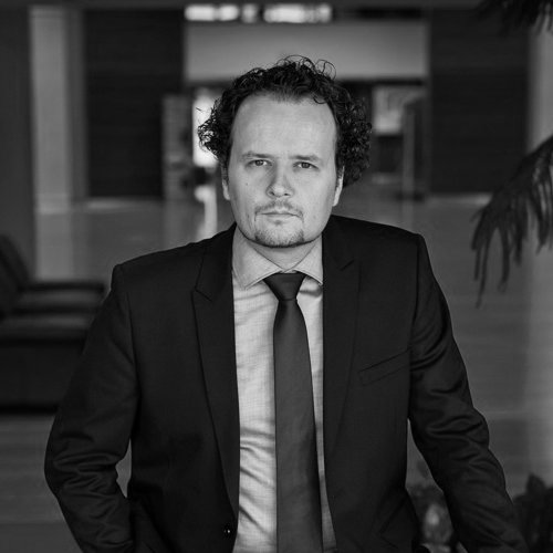 MARK VAN STIPHOUT Mark van Stiphout