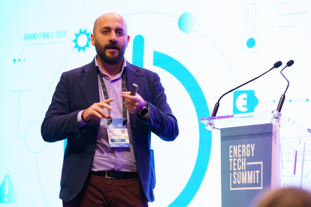 Francesco Amato, Business Development Manager at Latitudo 40 pitching solutions to expert jury. 